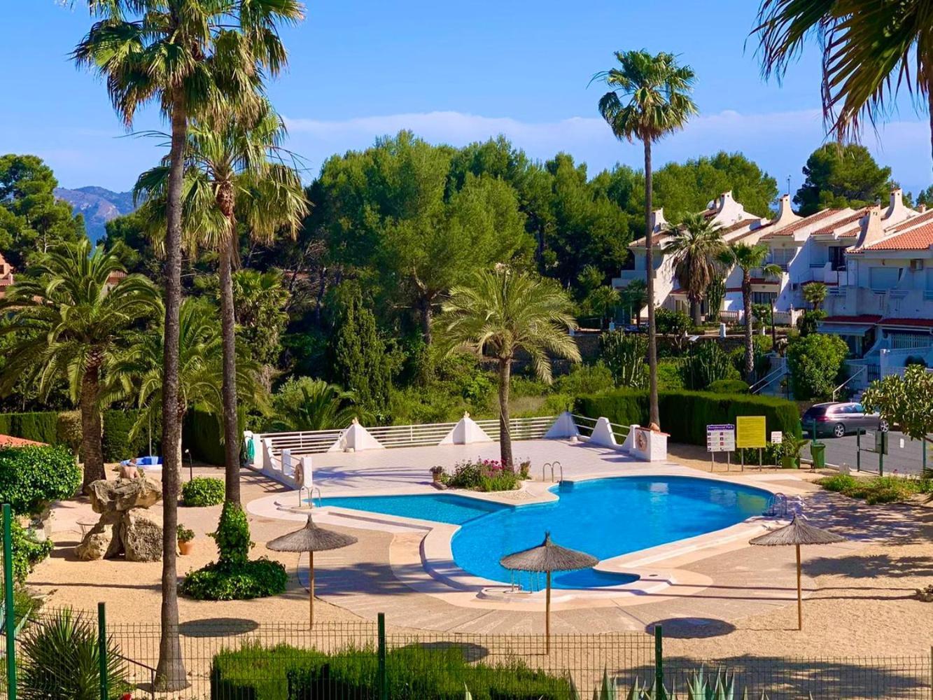 Casa Joanna With Swimming Pool Daire L'Alfas del Pi Dış mekan fotoğraf